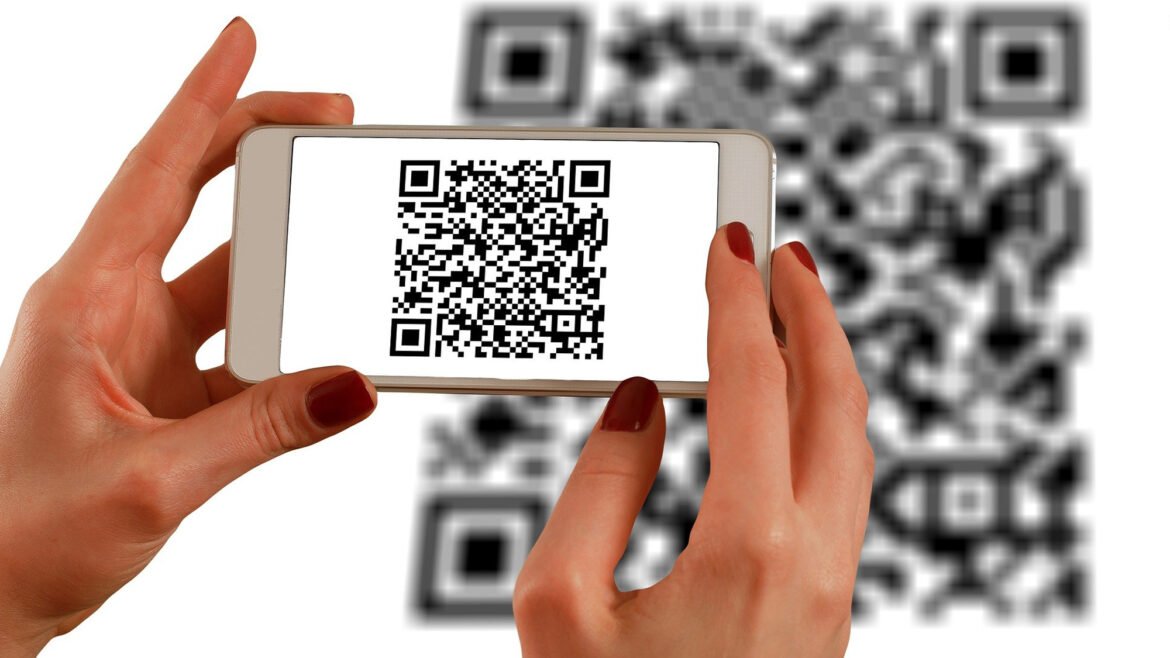 Free QR Code Reader: How to Scan QR Codes at No Cost