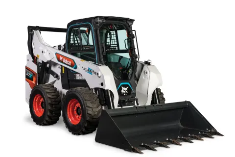 How Electric Skid Steer Loaders Manufacturers Improve Battery Efficiency and Performance